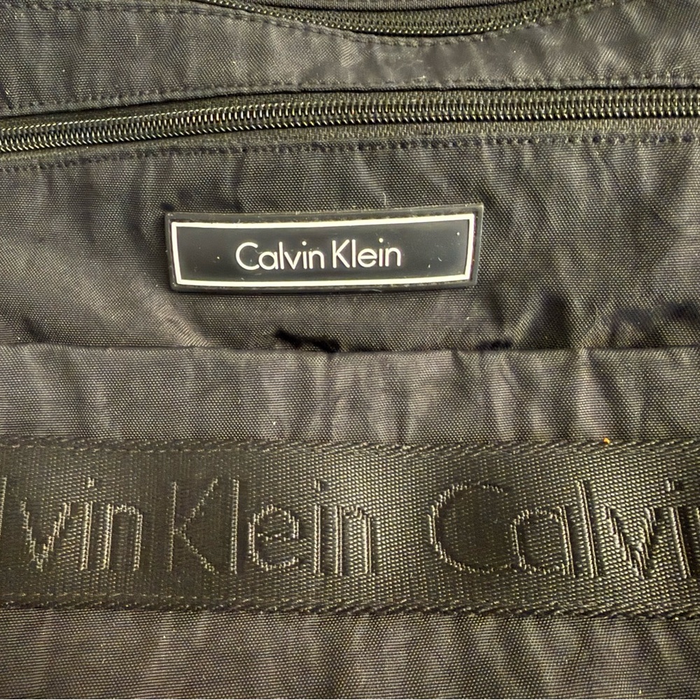 Calvin Klein Black Messenger Bag - Picture 4 of 4